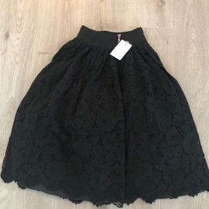NWT Ted Baker Izabela Ballerina Skirt.